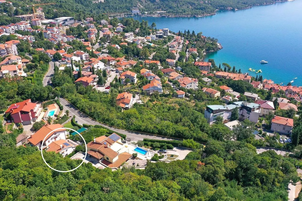 Apartment Feria 2 0*, Opatija Croatia